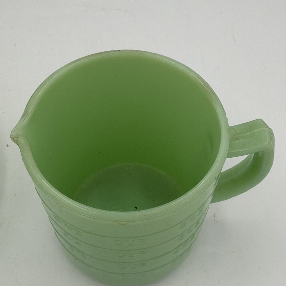 VINTAGE Cream Dove Mfg. Co. measuring cup GREEN JADEITE Green JUICER RARE MCM - Picture 4 of 9